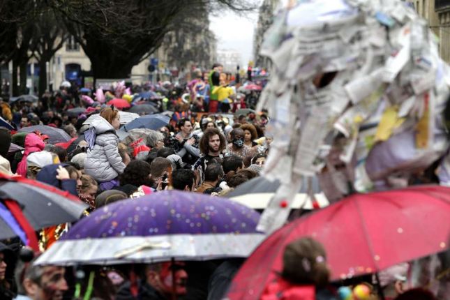 Le Carnaval Des Deux Rives De Bordeaux